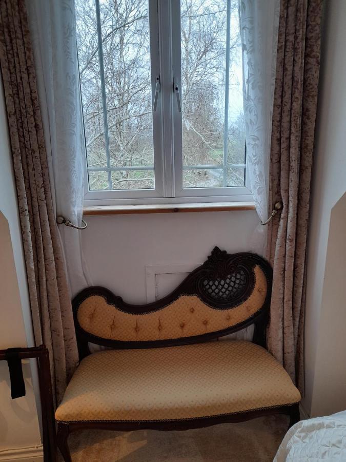 Annaswood B&B ケア エクステリア 写真